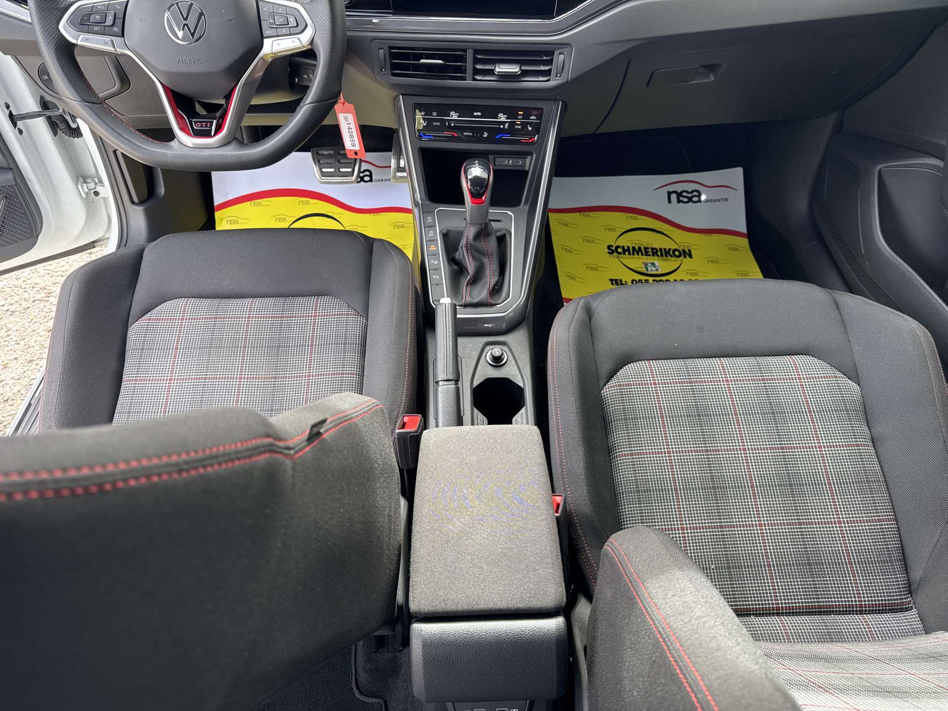 VW Polo 2.0 TSi GTi 207PS DSG-Automat-image-13