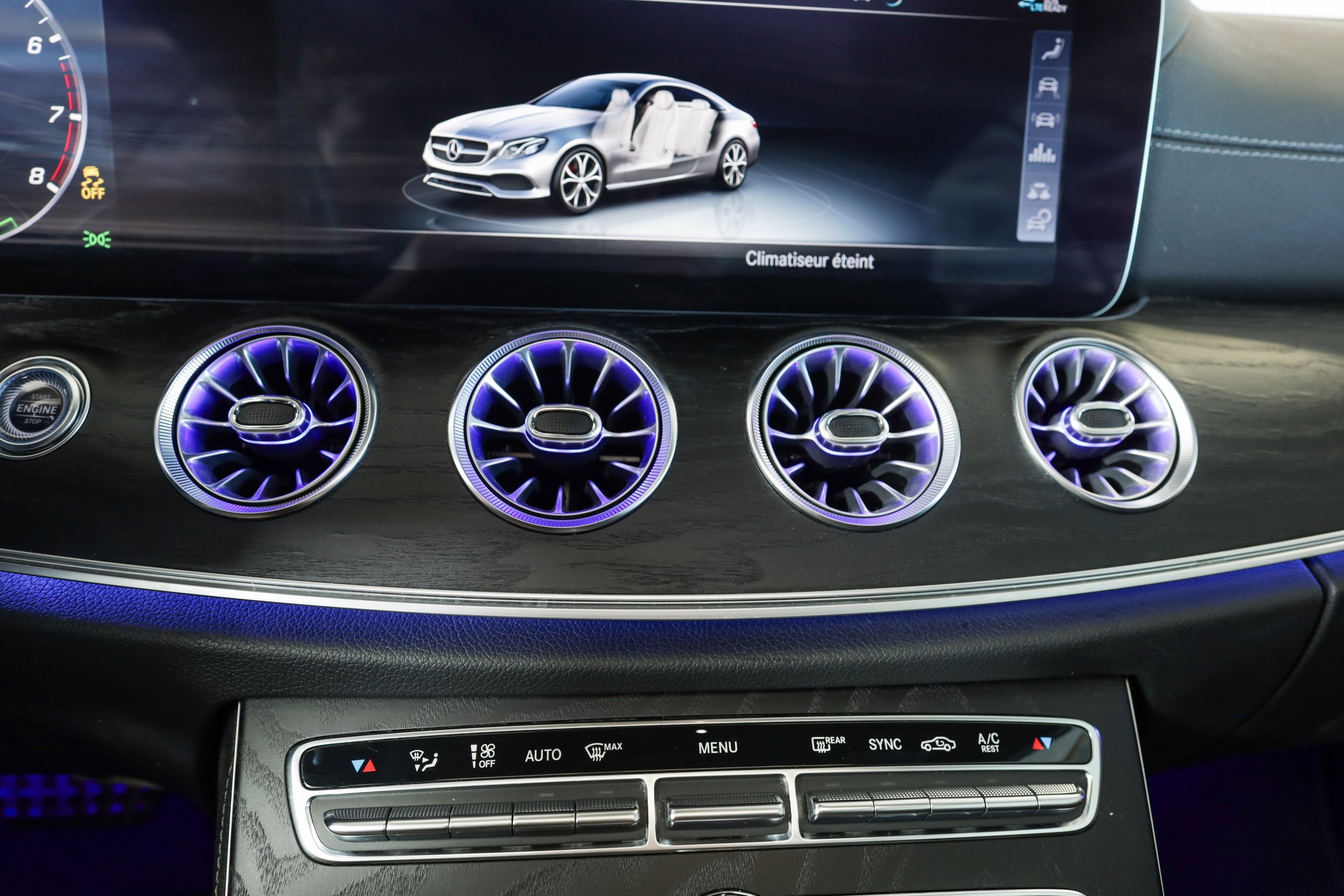 MERCEDES-BENZ E 200 Coupé AMG Line 4 Matic • Bleu cavansite • Toit panoramique • Burmester-image-21
