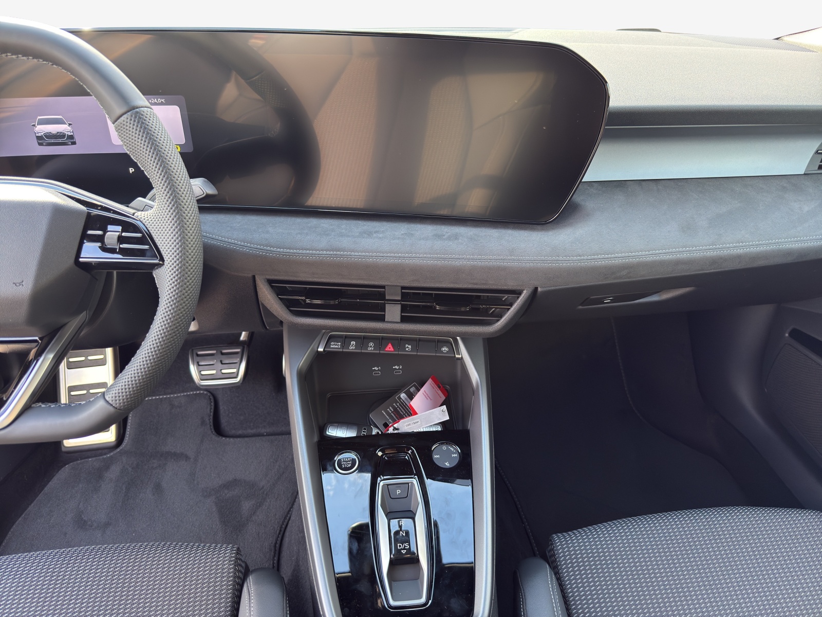 AUDI A3 Sportback TFSI 110 kW S line Attraction S tronic-image-10