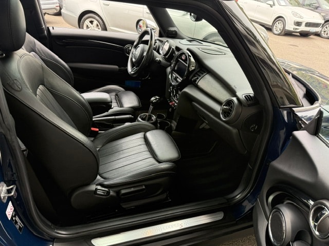 MINI Cooper S Steptronic-image-9
