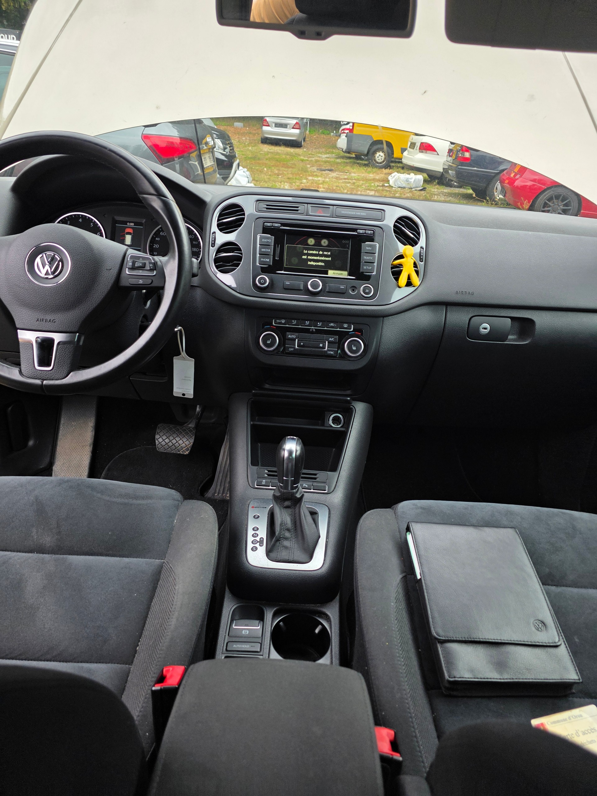VW Tiguan 2.0 TSI R-Line Design 4Motion DSG-image-15