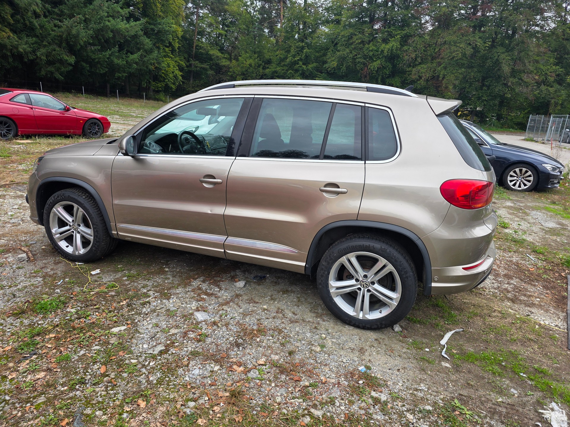VW Tiguan 2.0 TSI R-Line Design 4Motion DSG-image-3