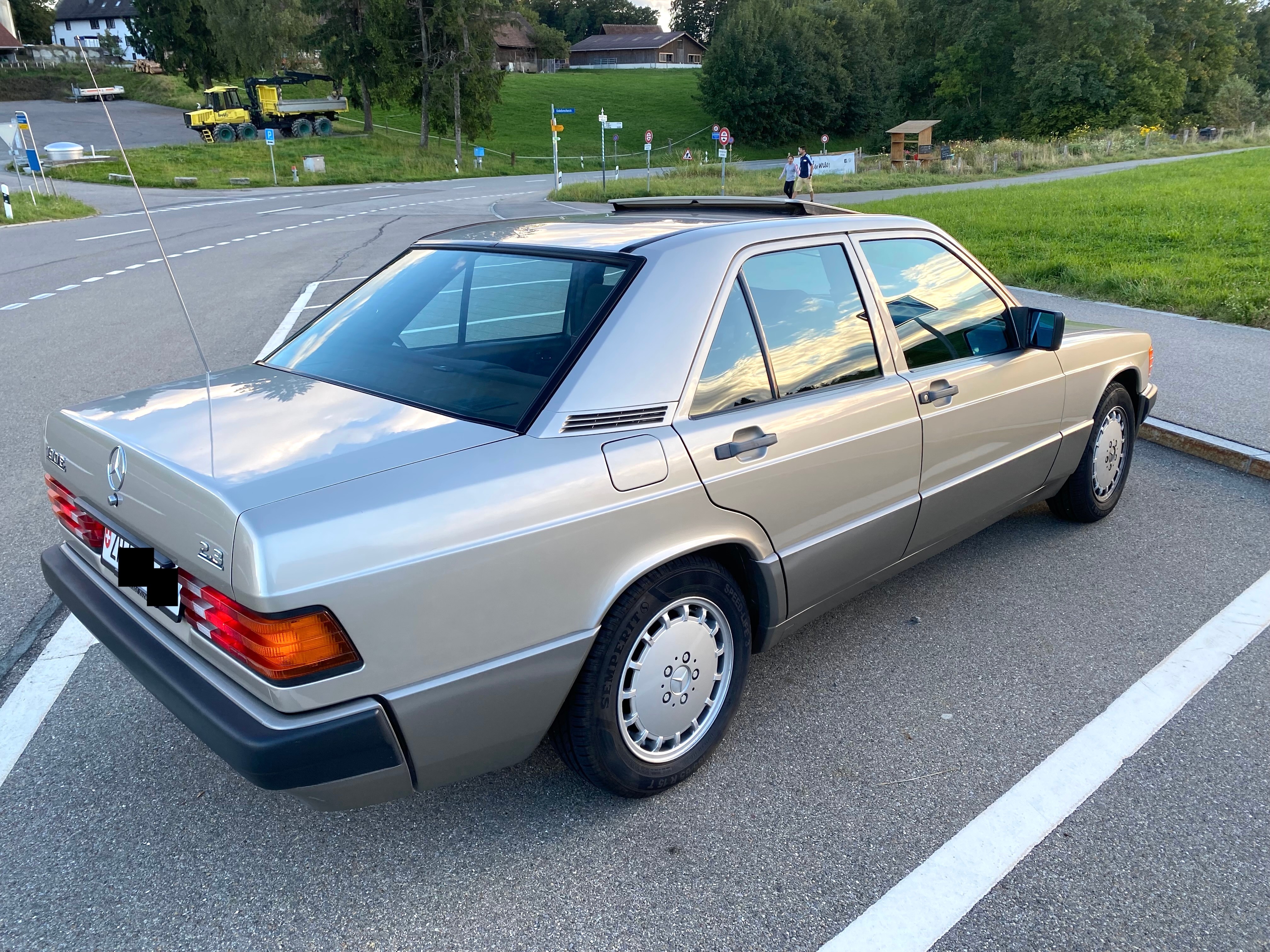 Car photo
