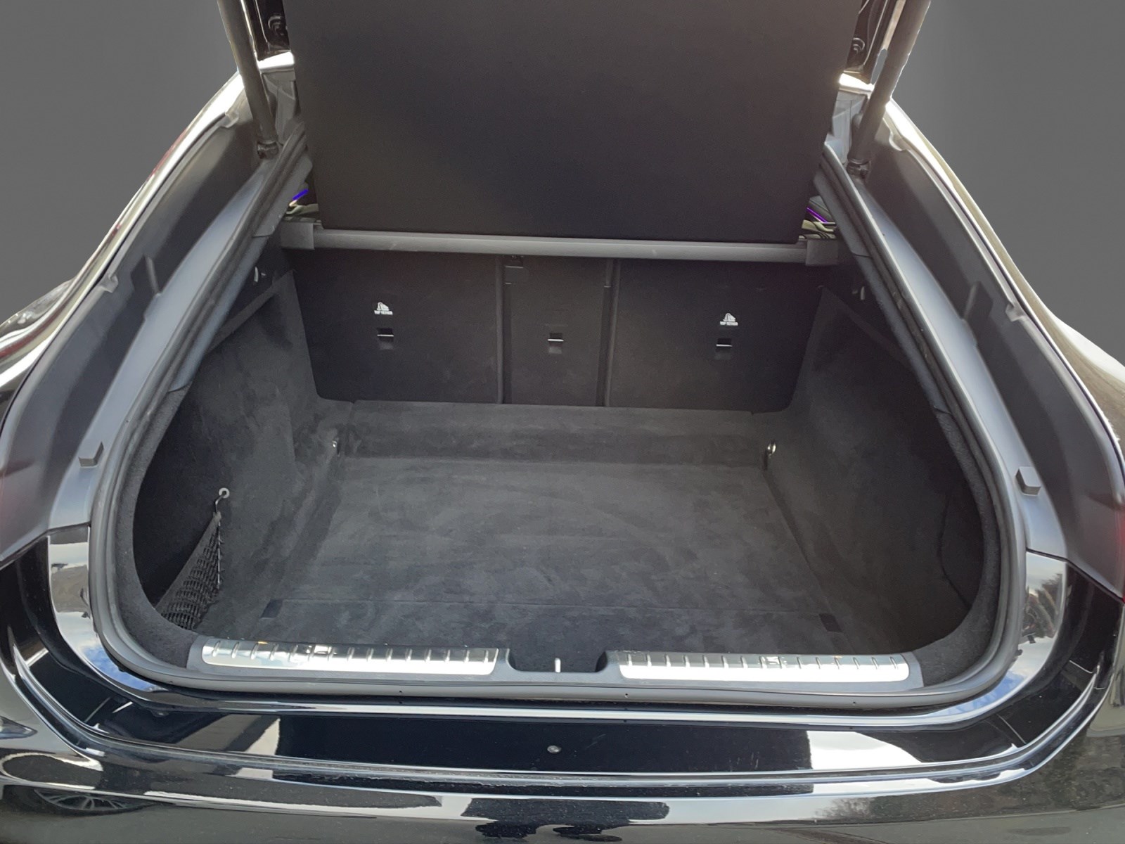 MERCEDES-BENZ EQS 580 AMG Line 4Matic-image-19