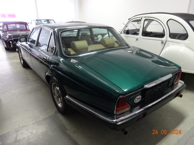JAGUAR XJ6 4.2-image-1