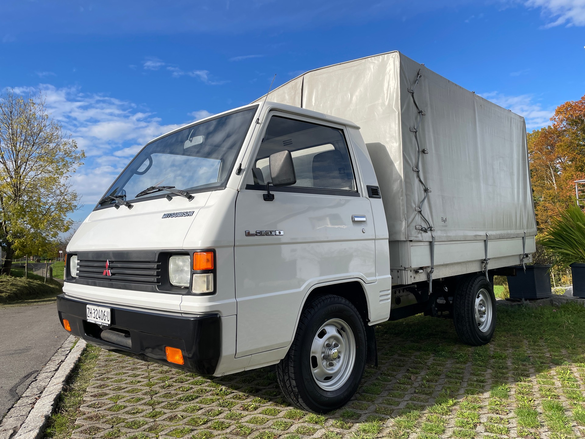 MITSUBISHI L 300 2.5D