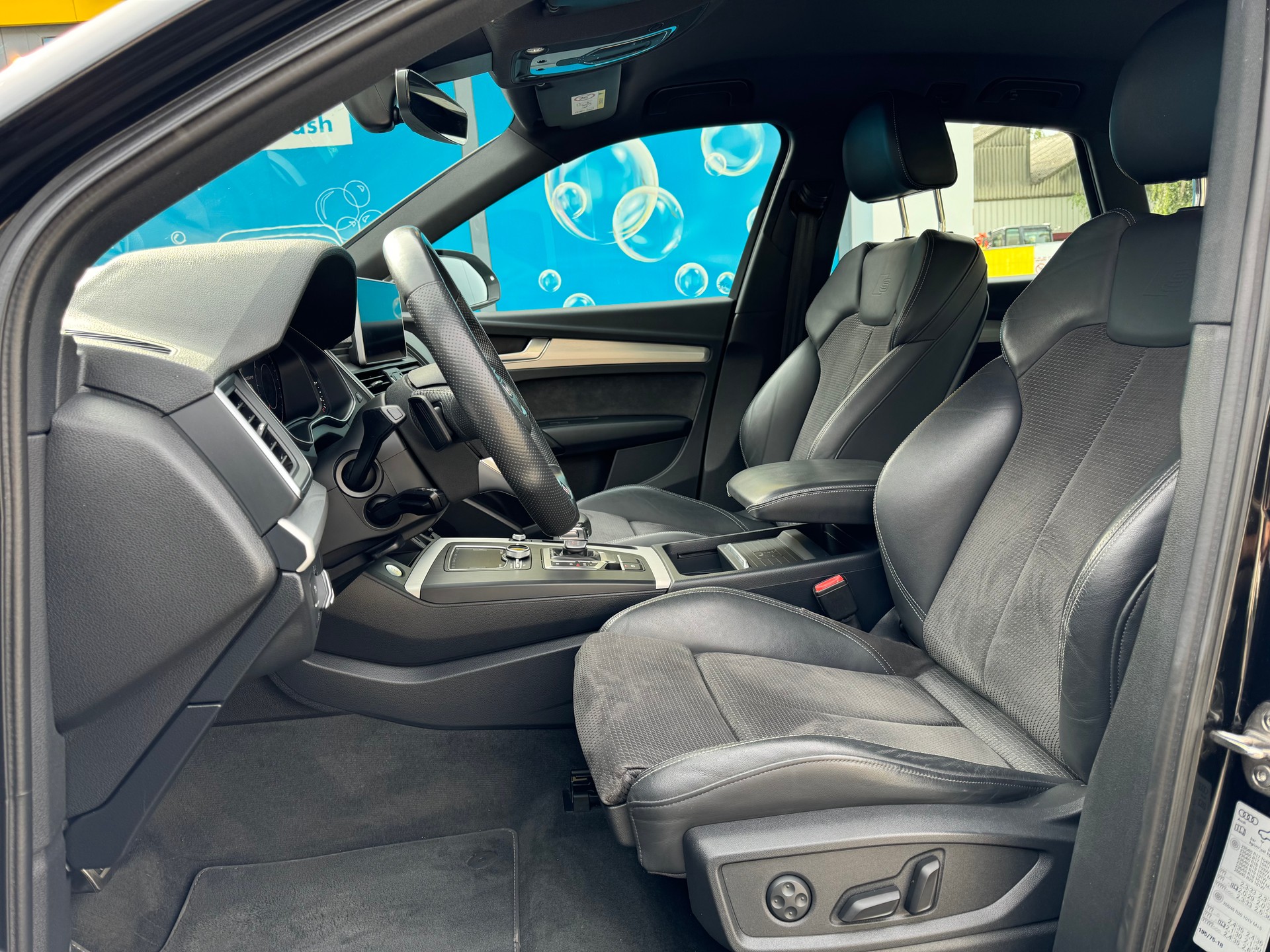 AUDI Q5 2.0 TFSI sport quattro S-tronic-image-6