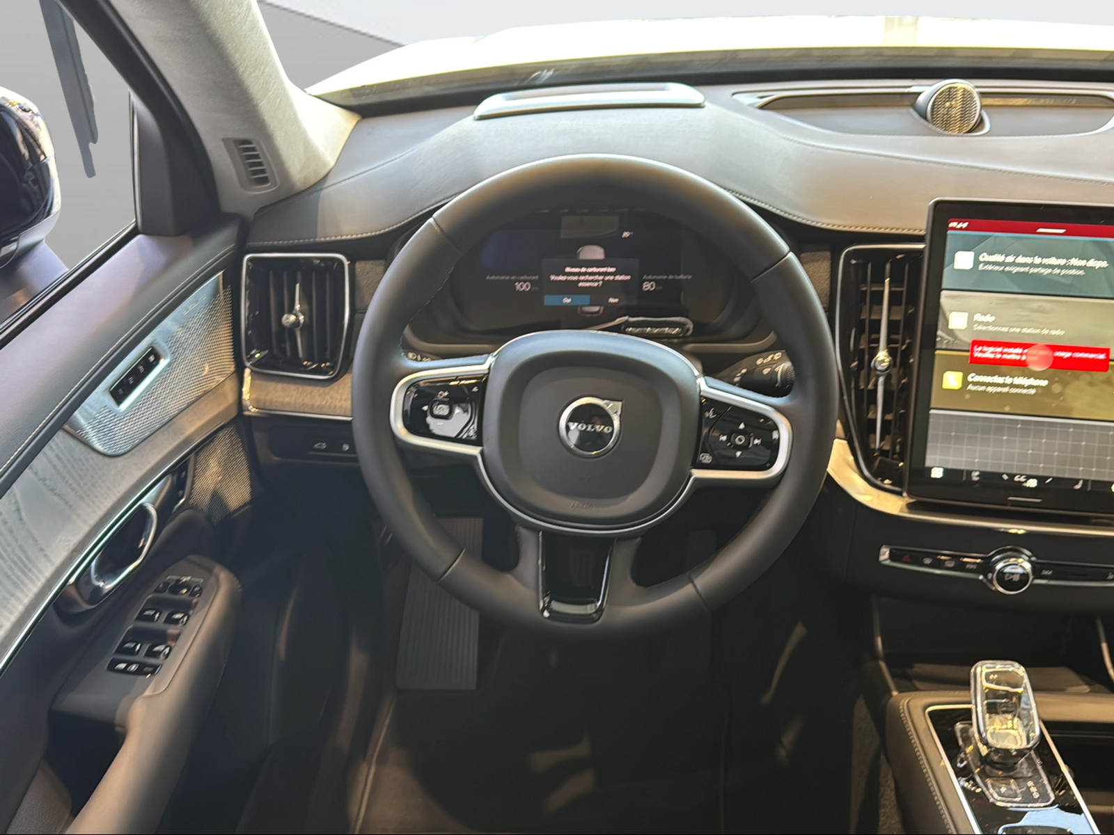 Image VOLVO XC90 XC90 T8 eAWD PluginHybrid Ultra Dark Geartronic