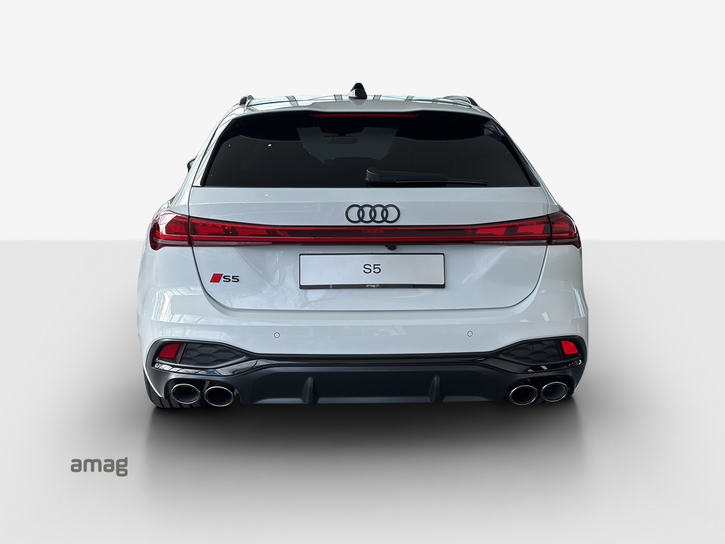 AUDI S5 Avant TFSI quattro S tronic-image-3