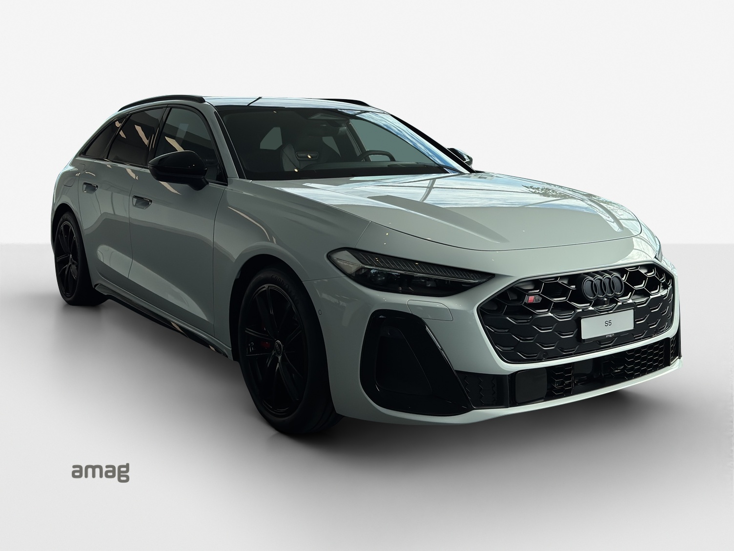 AUDI S5 Avant TFSI quattro S tronic-image-5