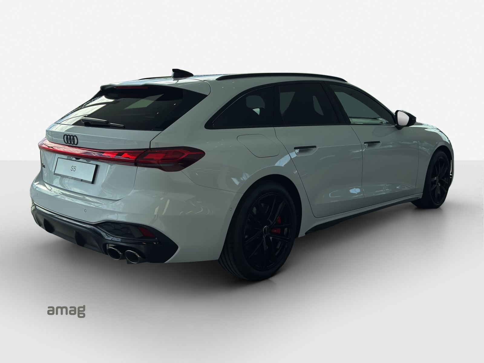 AUDI S5 Avant TFSI quattro S tronic-image-4