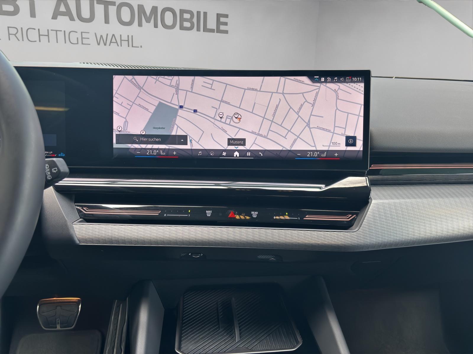 BMW 520d xDrive Touring-image-9