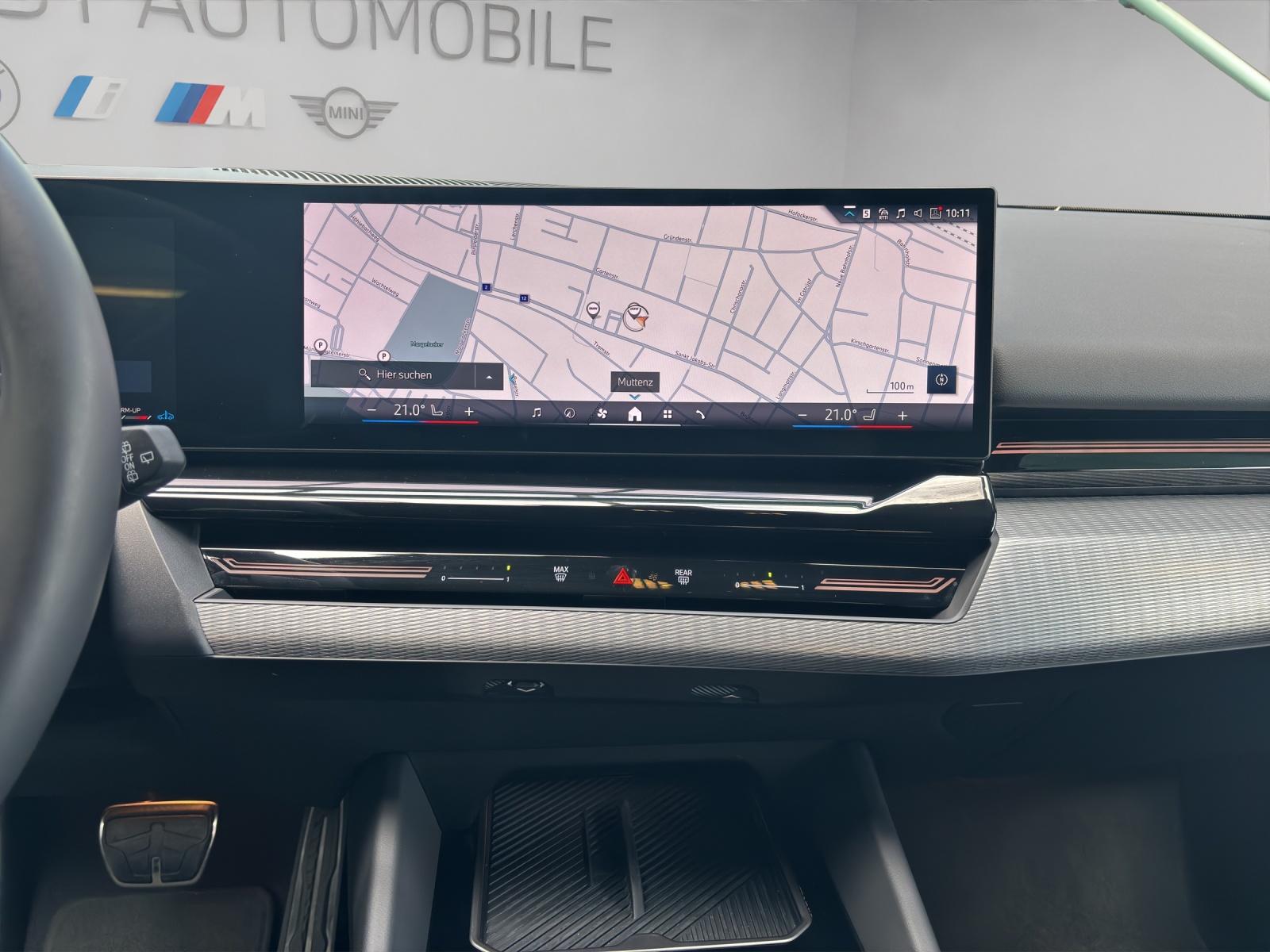 BMW 520d xDrive Touring-image-10