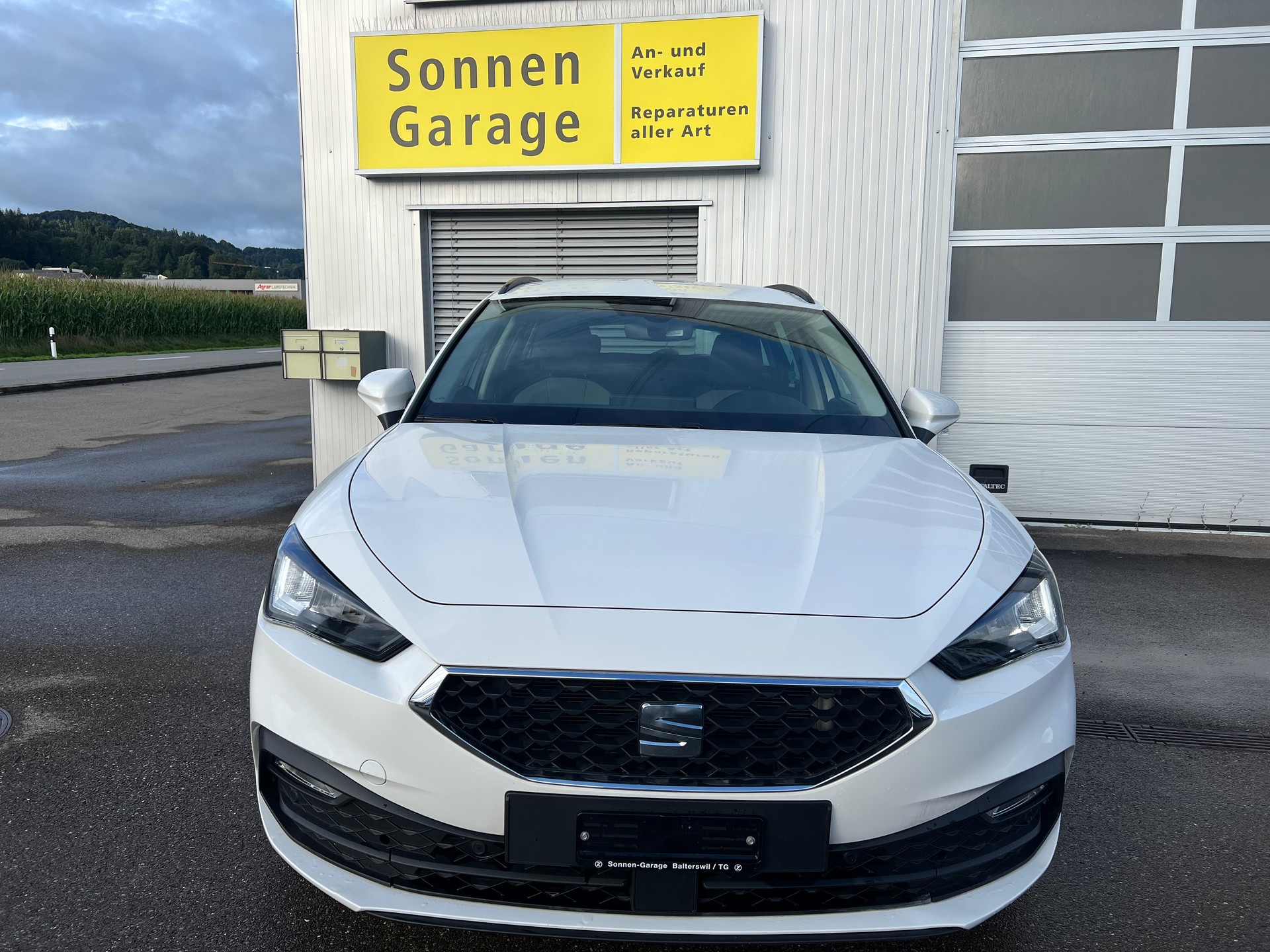 SEAT Leon ST 2.0 TDI EVO DSG Style-image-1