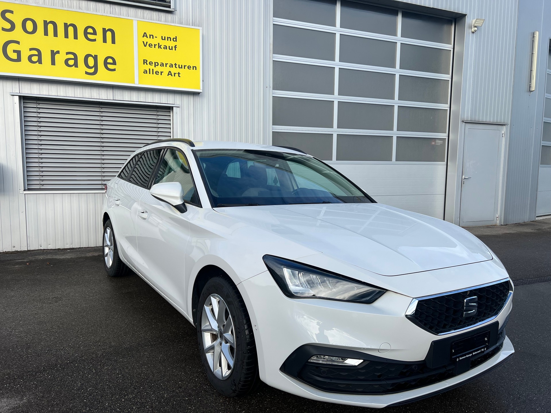 SEAT Leon ST 2.0 TDI EVO DSG Style-image-2