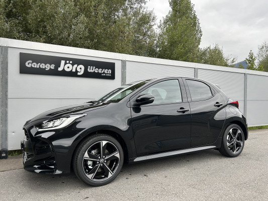 TOYOTA Yaris 1.5 Premium e-CVT-image-0