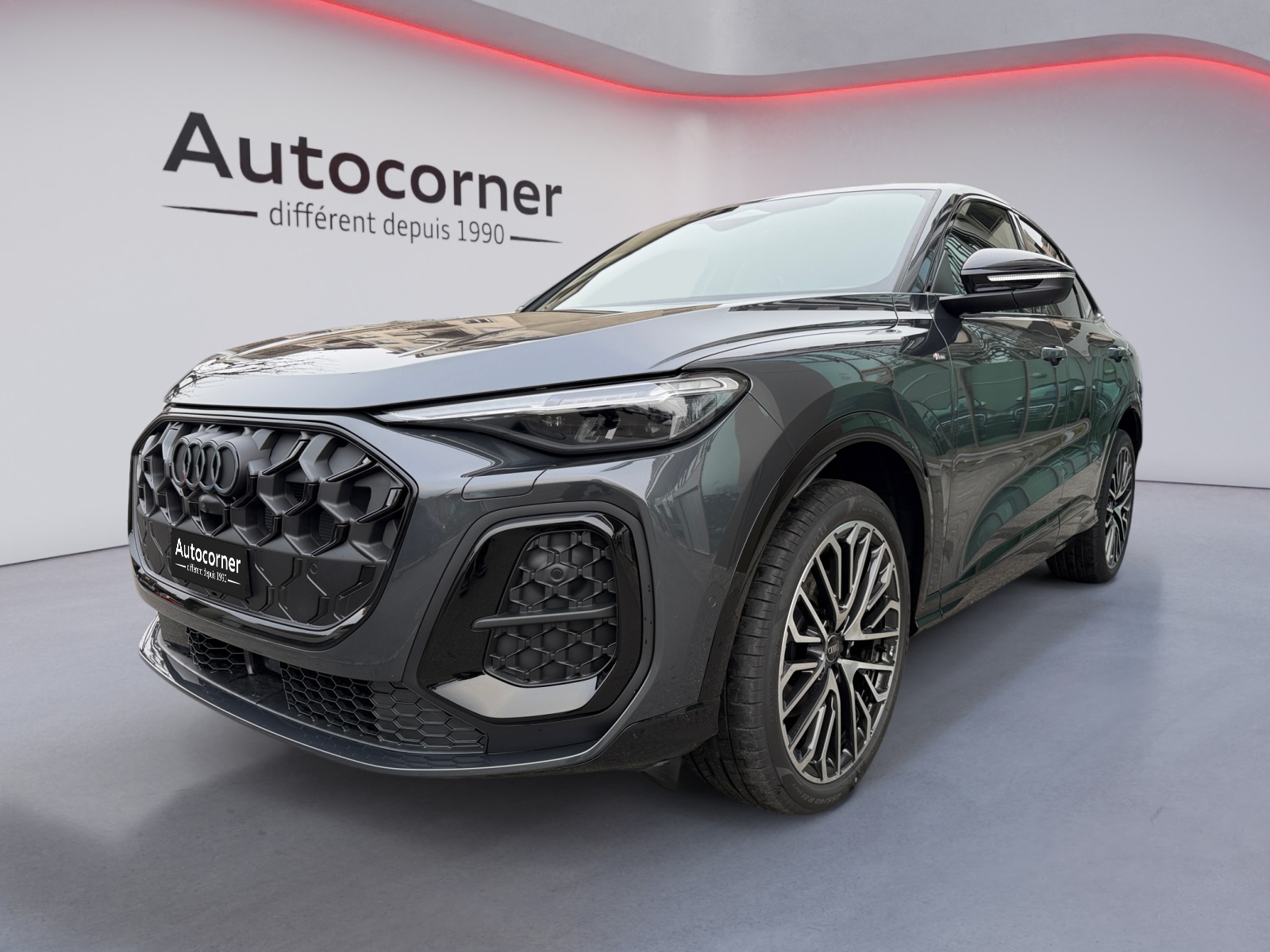 AUDI Q5 Sportback TFSI quattro 150 kW S-tronic-showroom-element-1