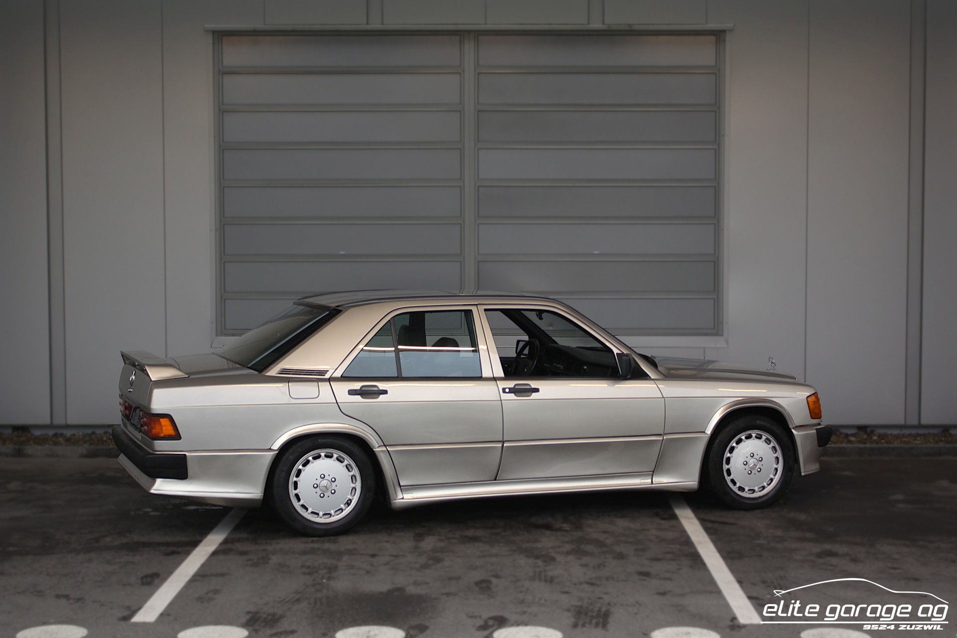 MERCEDES-BENZ 190 E 2.5-16 VETERANENGEPRÜFT-image-4