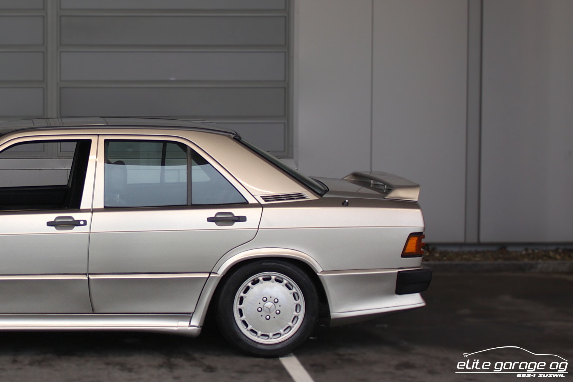 MERCEDES-BENZ 190 E 2.5-16 VETERANENGEPRÜFT-image-12