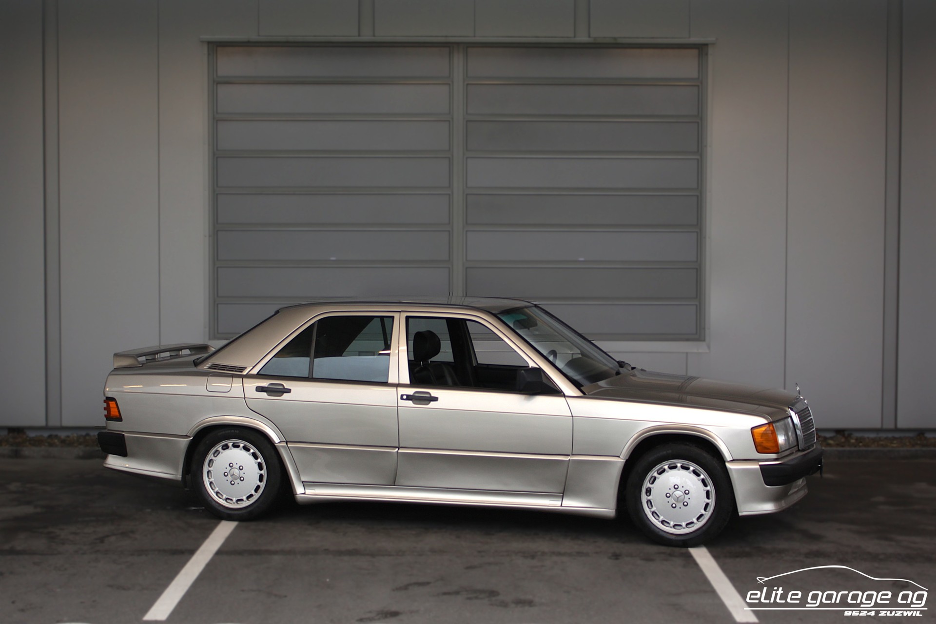MERCEDES-BENZ 190 E 2.5-16 VETERANENGEPRÜFT-image-6