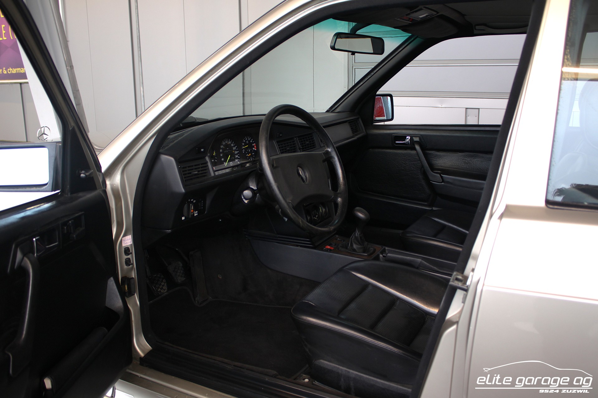 MERCEDES-BENZ 190 E 2.5-16 VETERANENGEPRÜFT-image-13