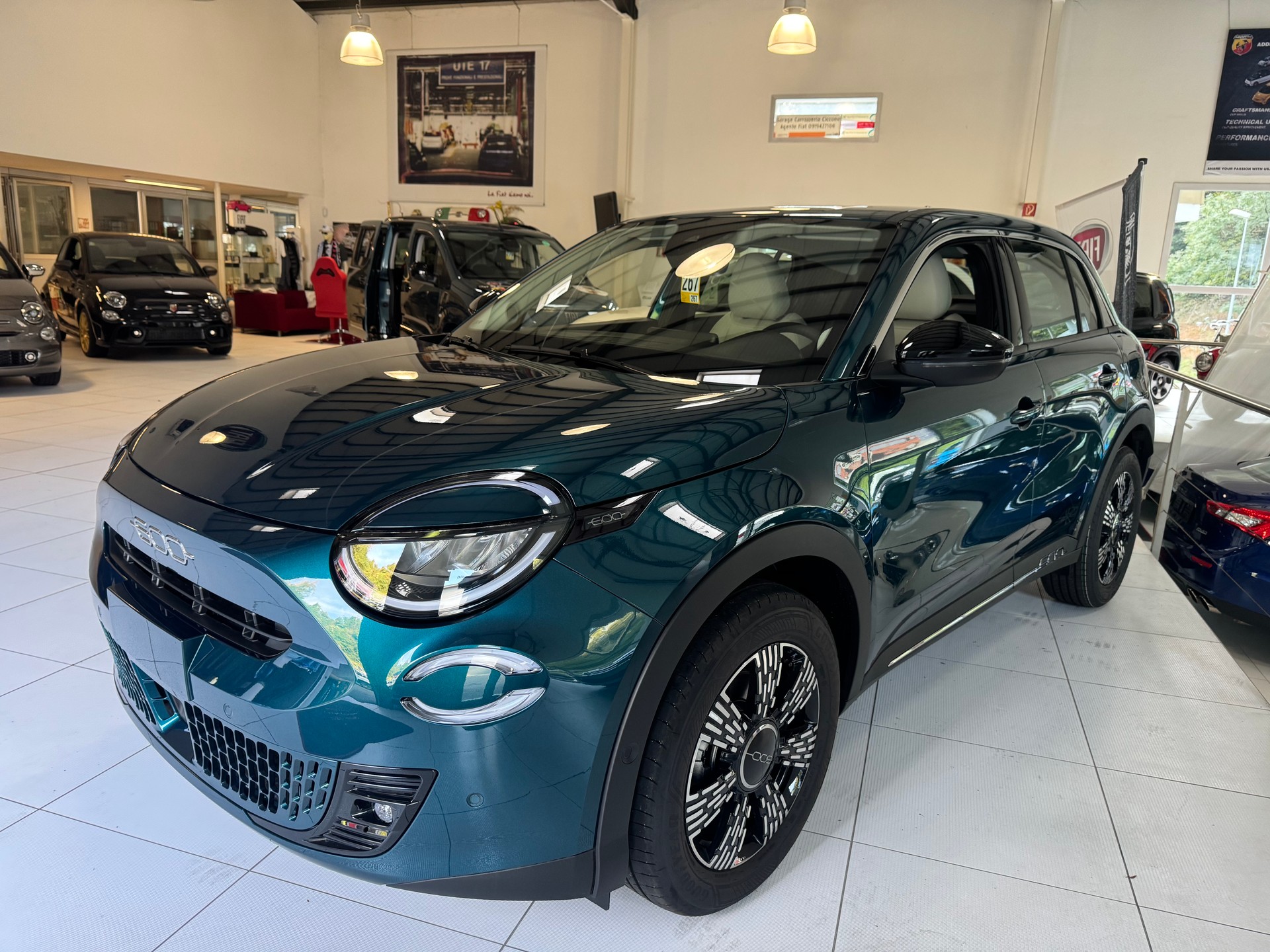 FIAT 600h MildHybrid Cult-image-1