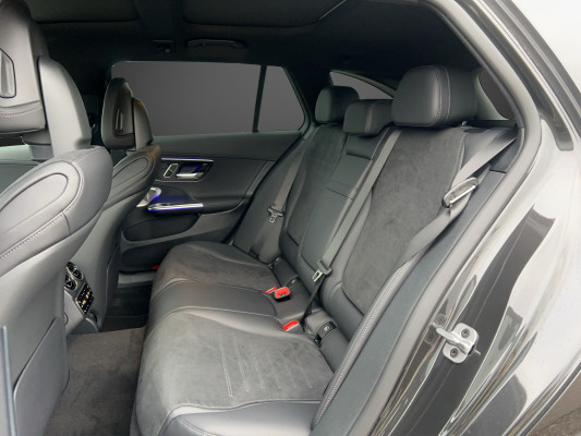 MERCEDES-BENZ C 200 T 4 Matic-image-9