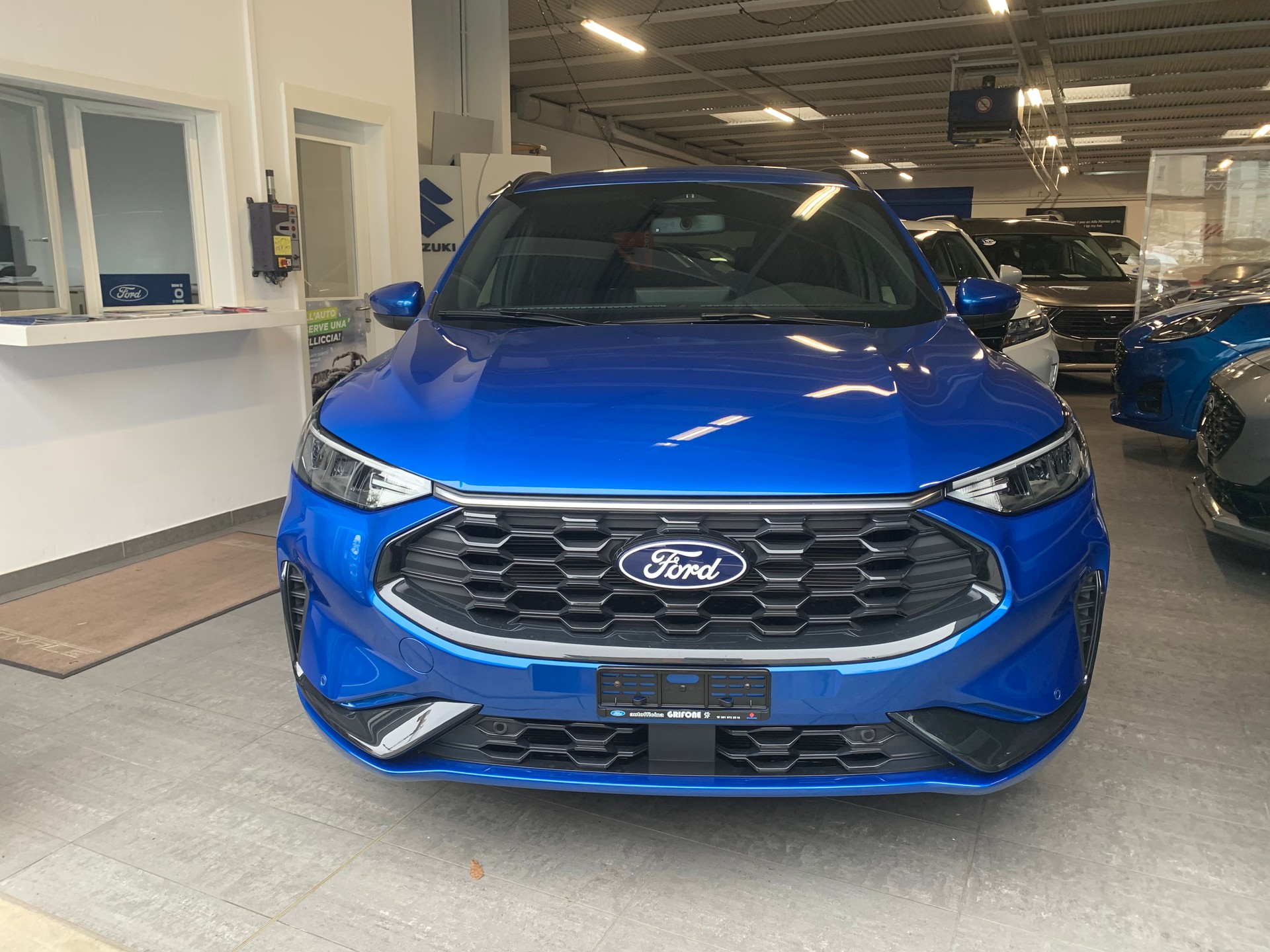FORD Kuga 2.5 FHEV ST-Line 4WD