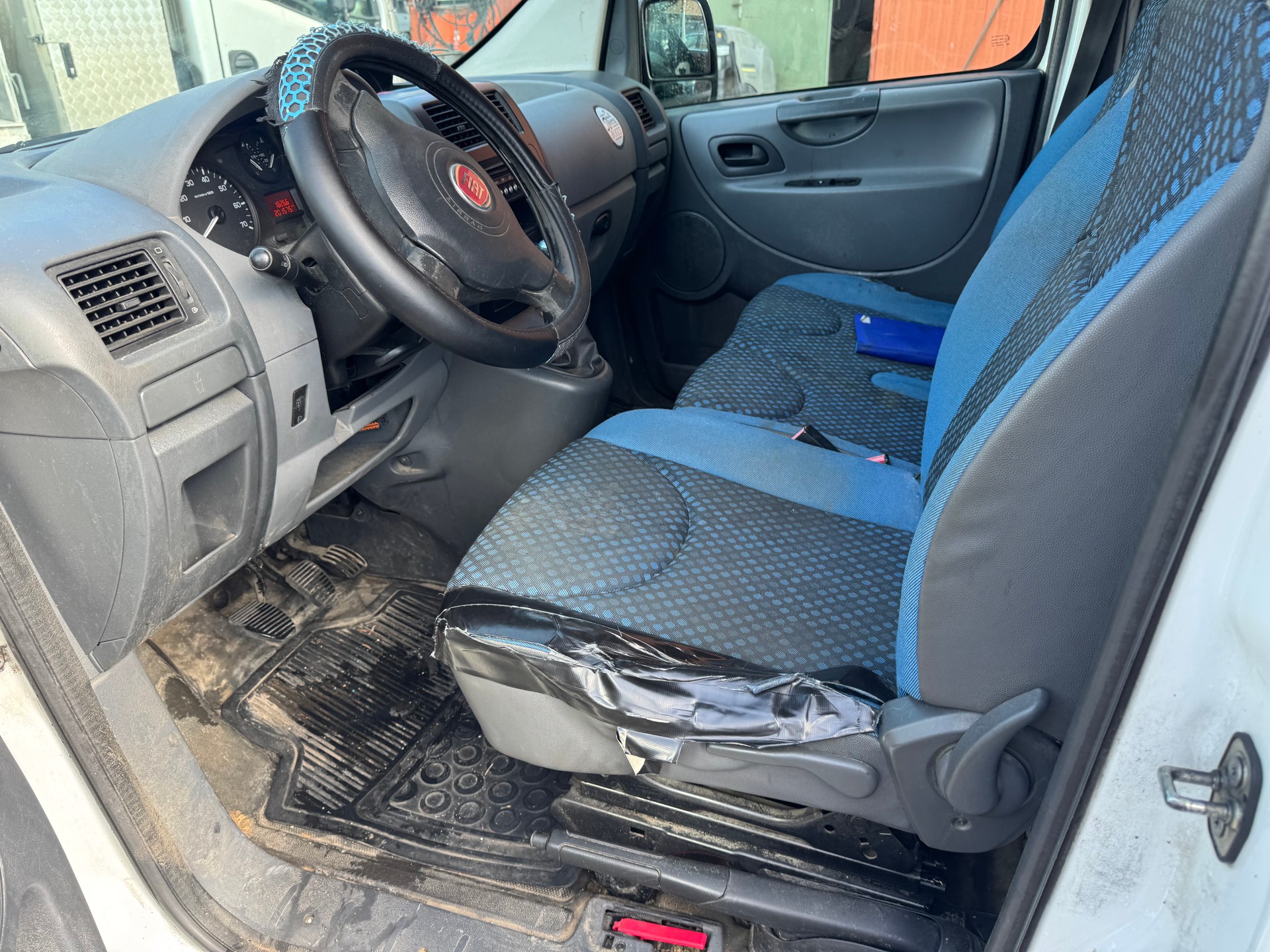 FIAT Scudo 2.0 MJ Comfort 1.2t-image-7