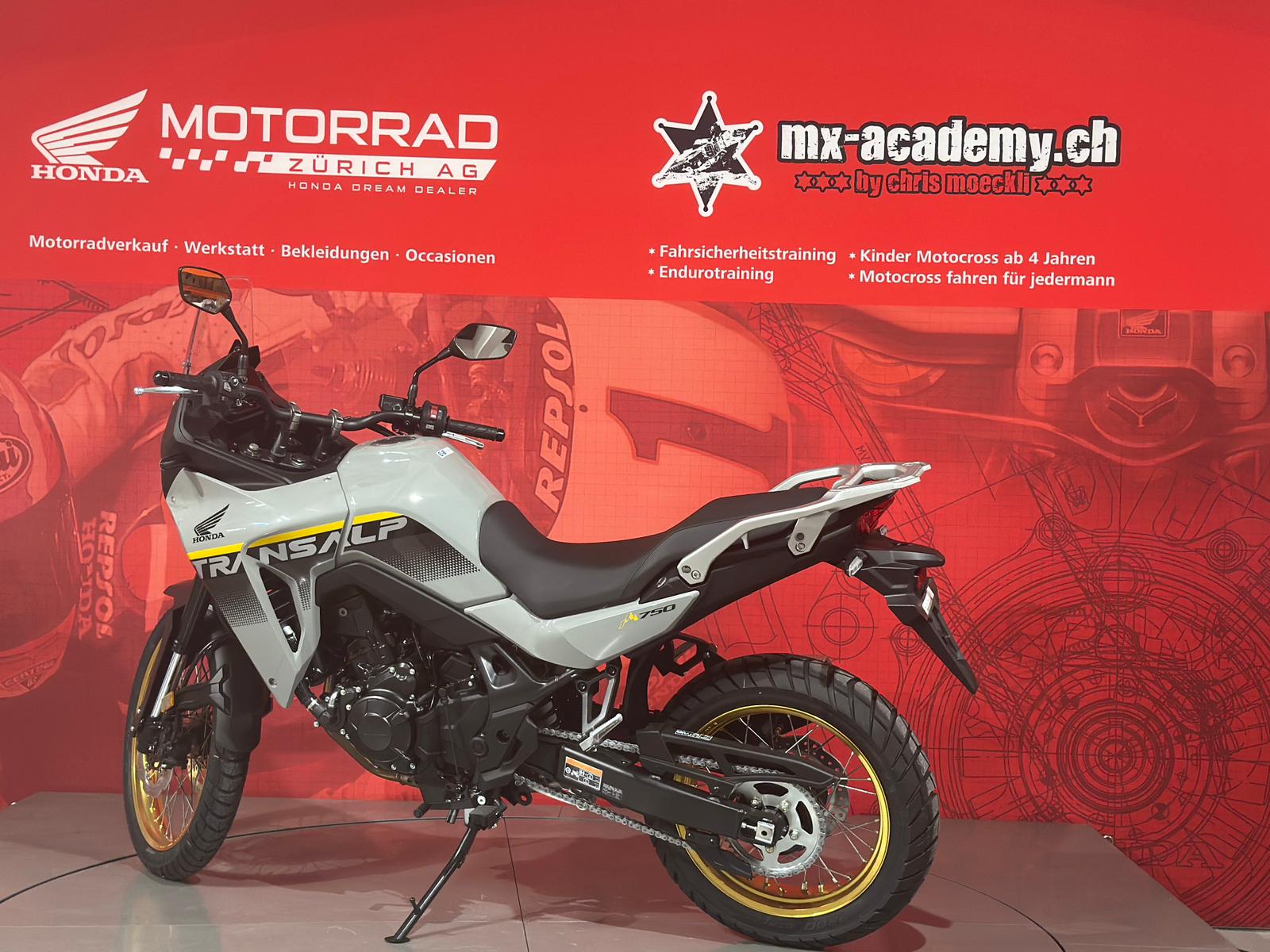 HONDA XL 750 Transalp *35KW* *Neufahrzeug*-showroom-element-1