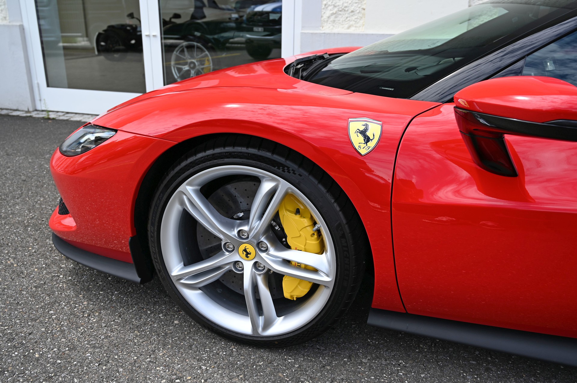 FERRARI 296 GTB-image-5