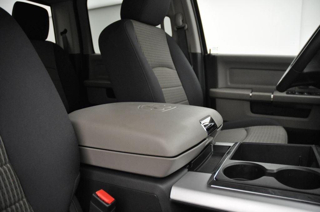 DODGE Ram 2500 6.7 TD Crew Cab SLT-image-14