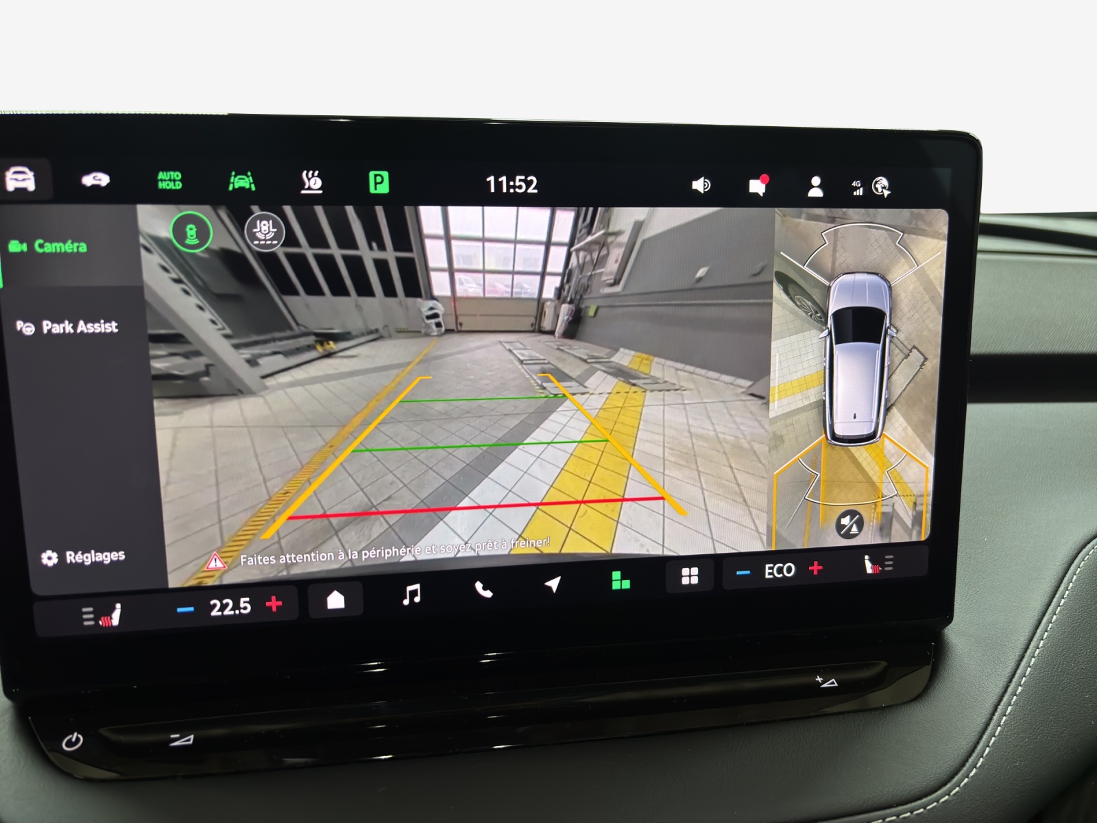 SKODA Enyaq 85 Sportline-image-14