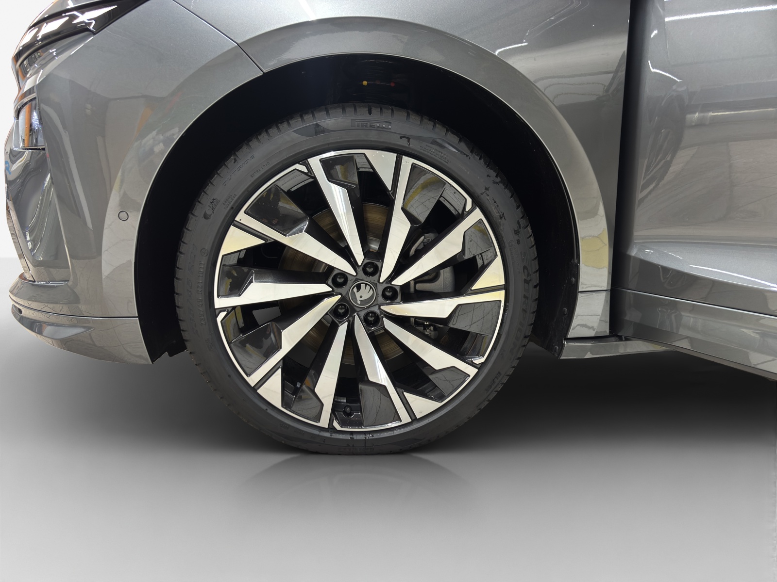 SKODA Enyaq 85 Sportline-image-13