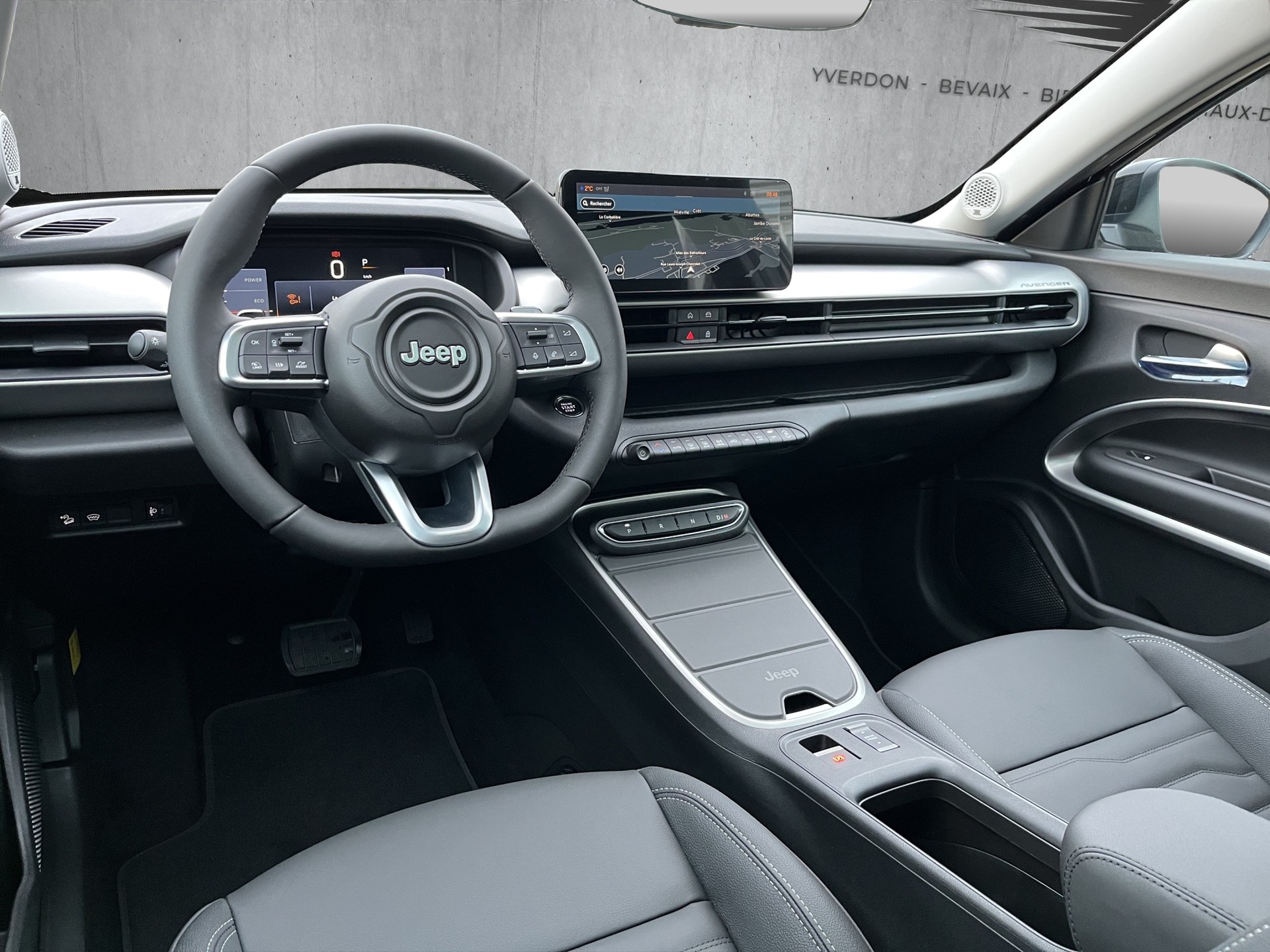 JEEP Avenger 1.2 MHEV Summit-image-9