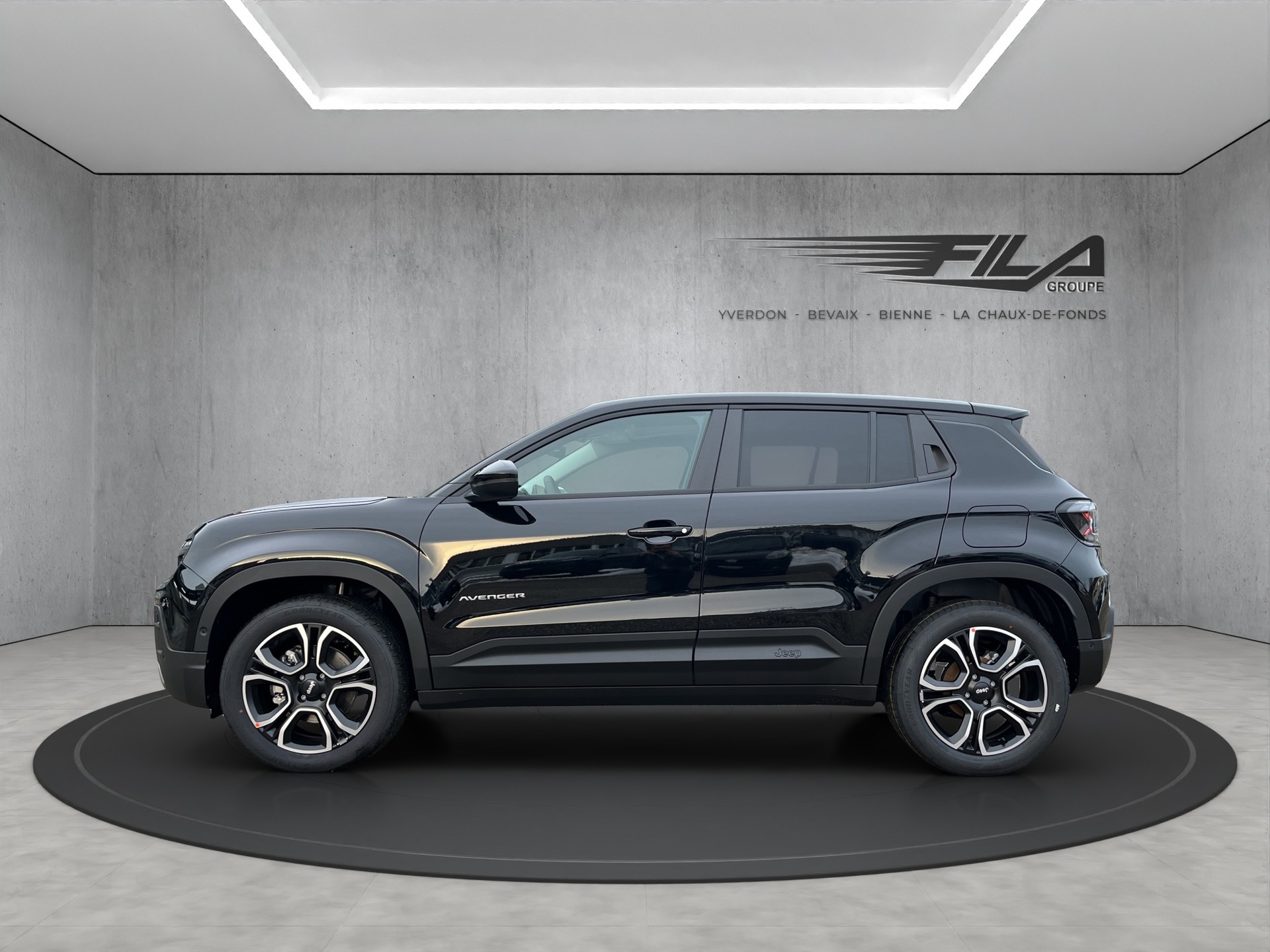 JEEP Avenger 1.2 MHEV Summit-image-3