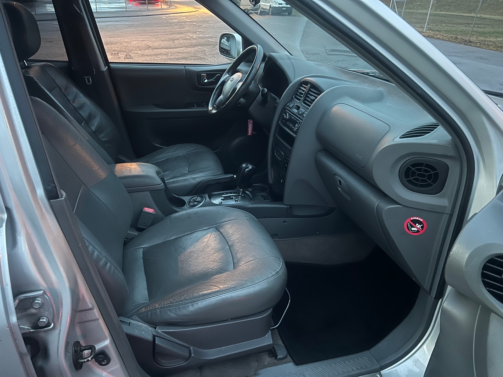 HYUNDAI Santa Fe 2.7 V6 Navigator-image-1