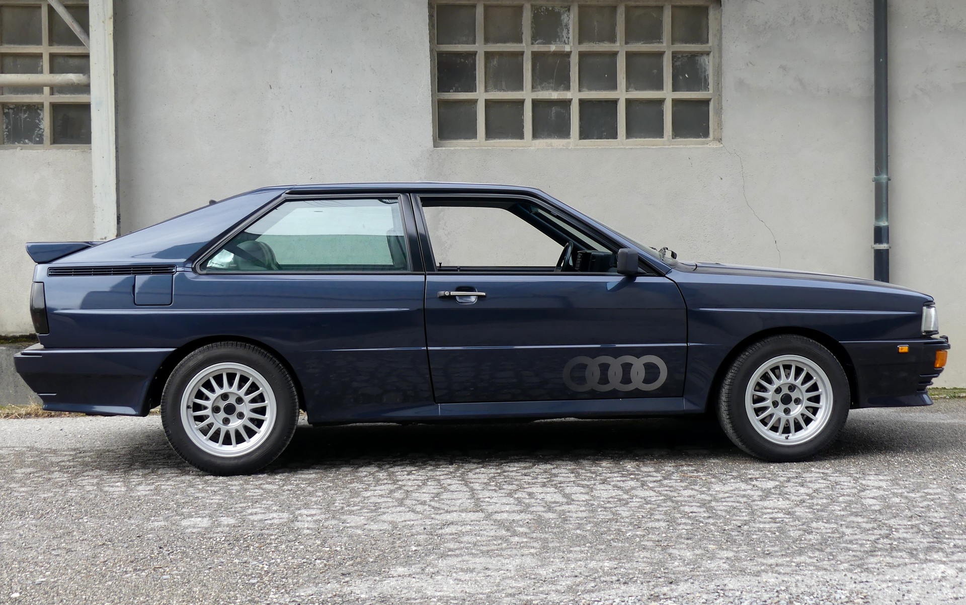 AUDI quattro Turbo Spec. Edit. (Vétéran)-image-4