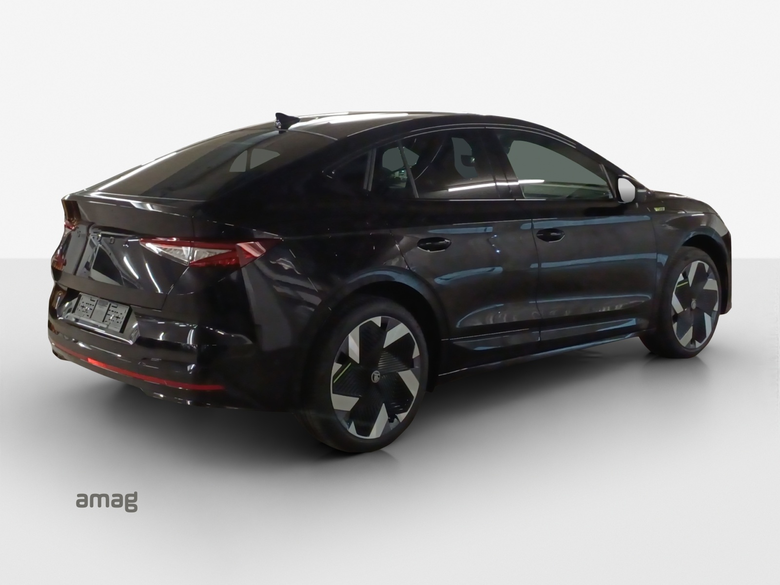 SKODA Enyaq Coupé RS 4x4-image-4
