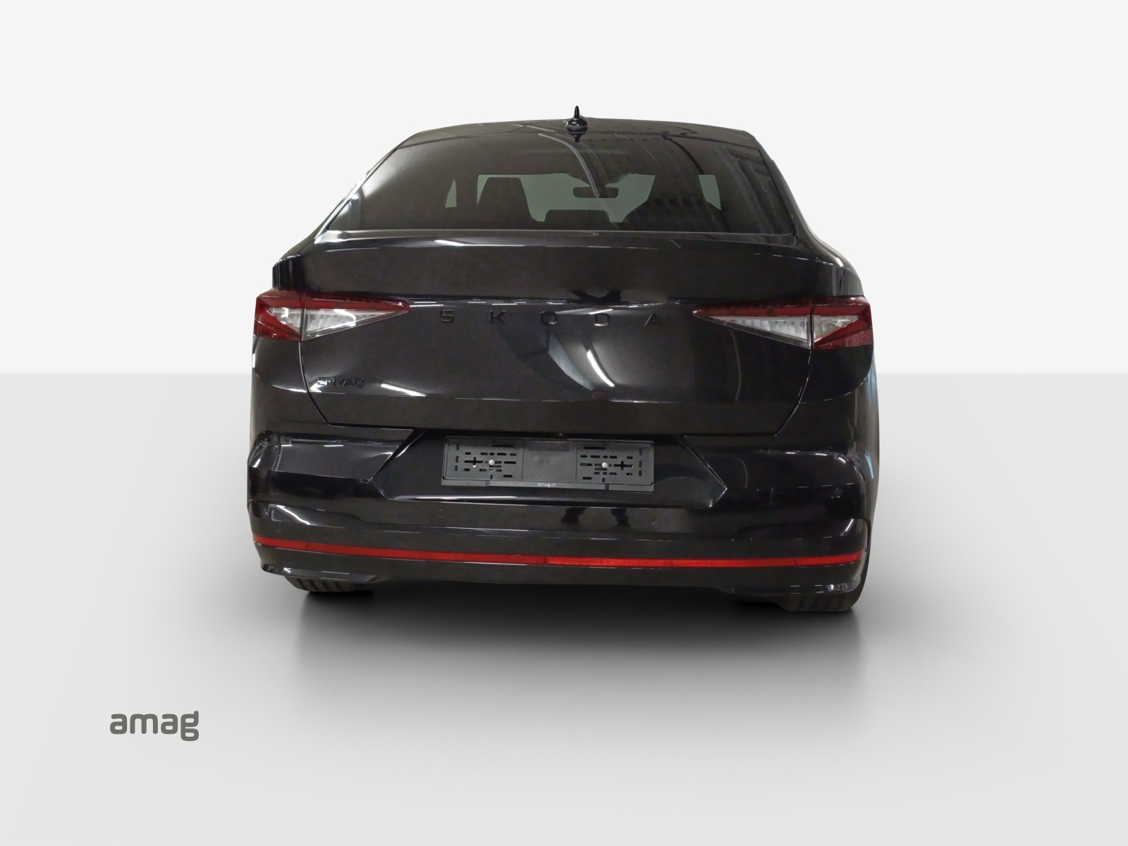 SKODA Enyaq Coupé RS 4x4-image-3