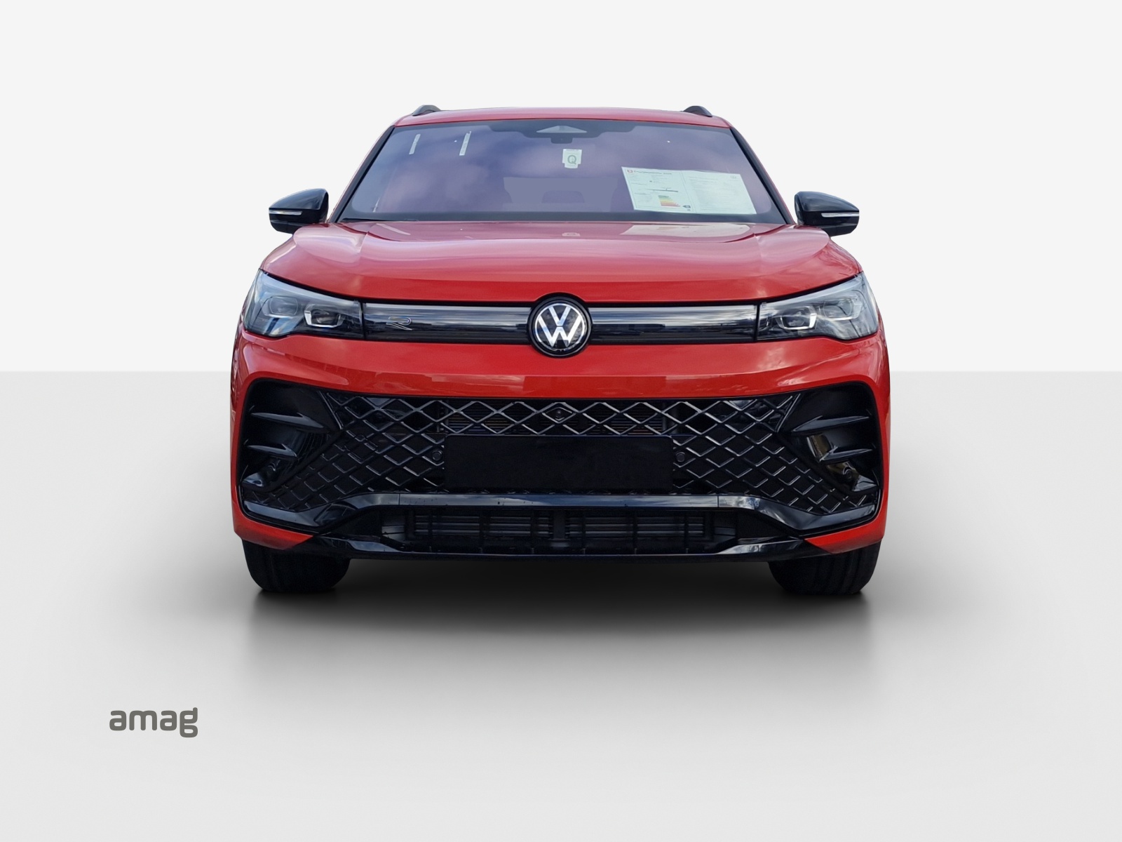 VW Tiguan 2.0 TSI DSG R-Line 4Motion-image-6