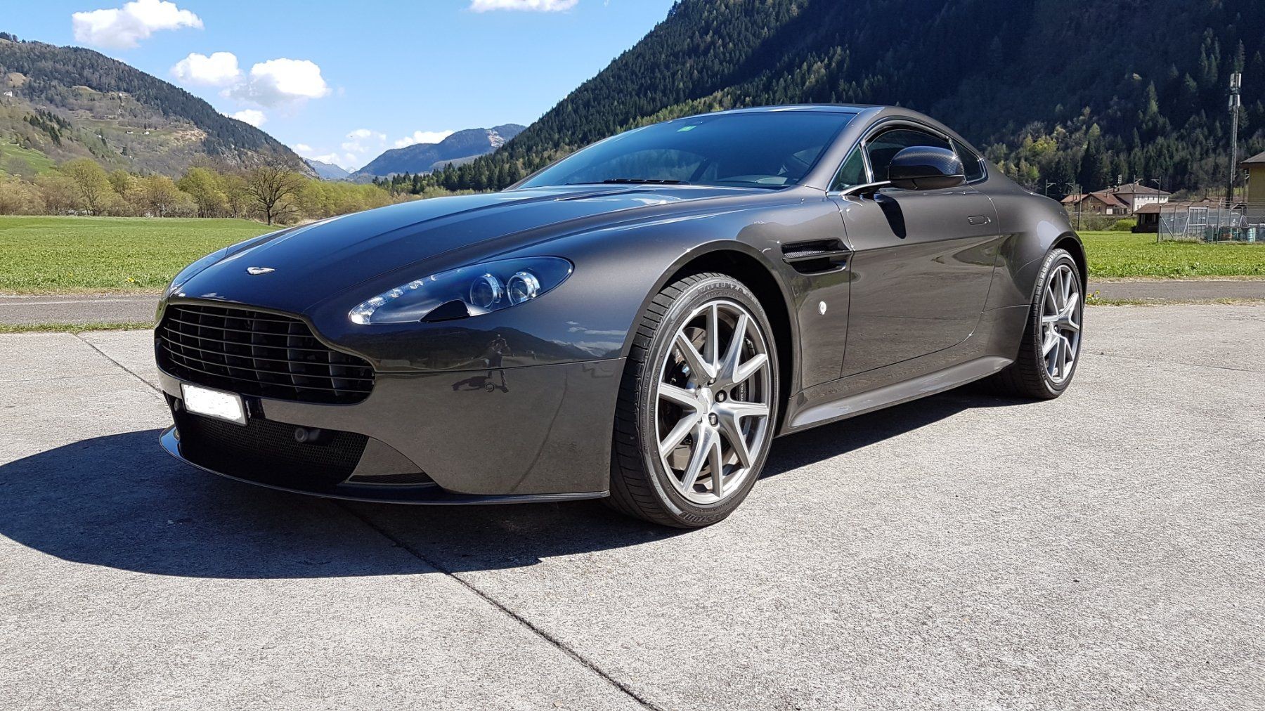 ASTON MARTIN V8 Vantage 4.7 S Sportshift-image-0
