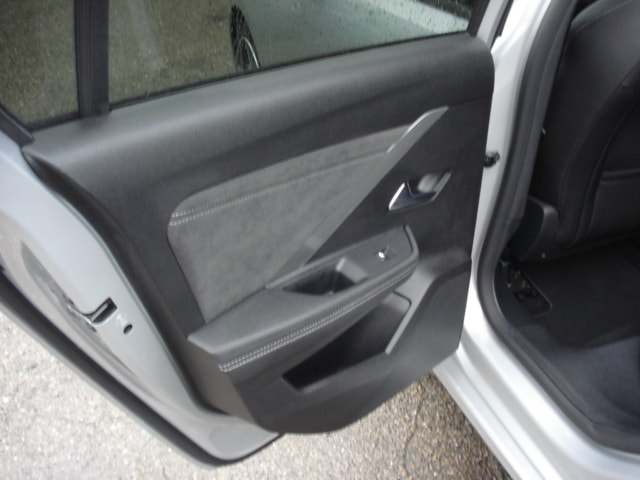OPEL Astra 1.6 PHEV Turbo Swiss A-image-13