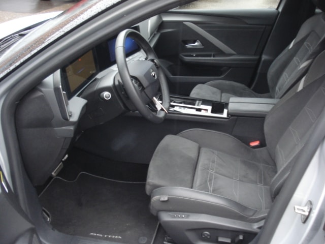 OPEL Astra 1.6 PHEV Turbo Swiss A-image-9