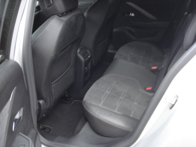 OPEL Astra 1.6 PHEV Turbo Swiss A-image-12