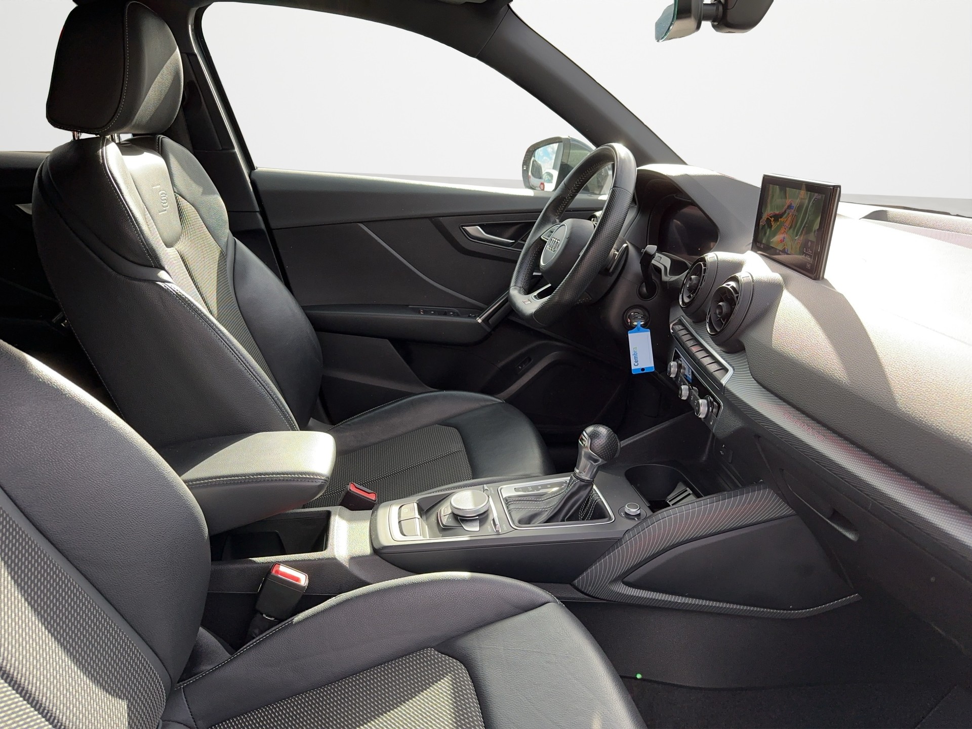 AUDI Q2 40 TFSI Sport Attraction quattro S-tronic-image-13