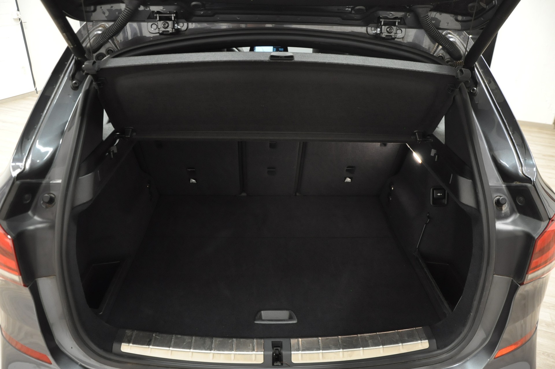 BMW X1 xDrive 25d M Sport Steptronic-image-19