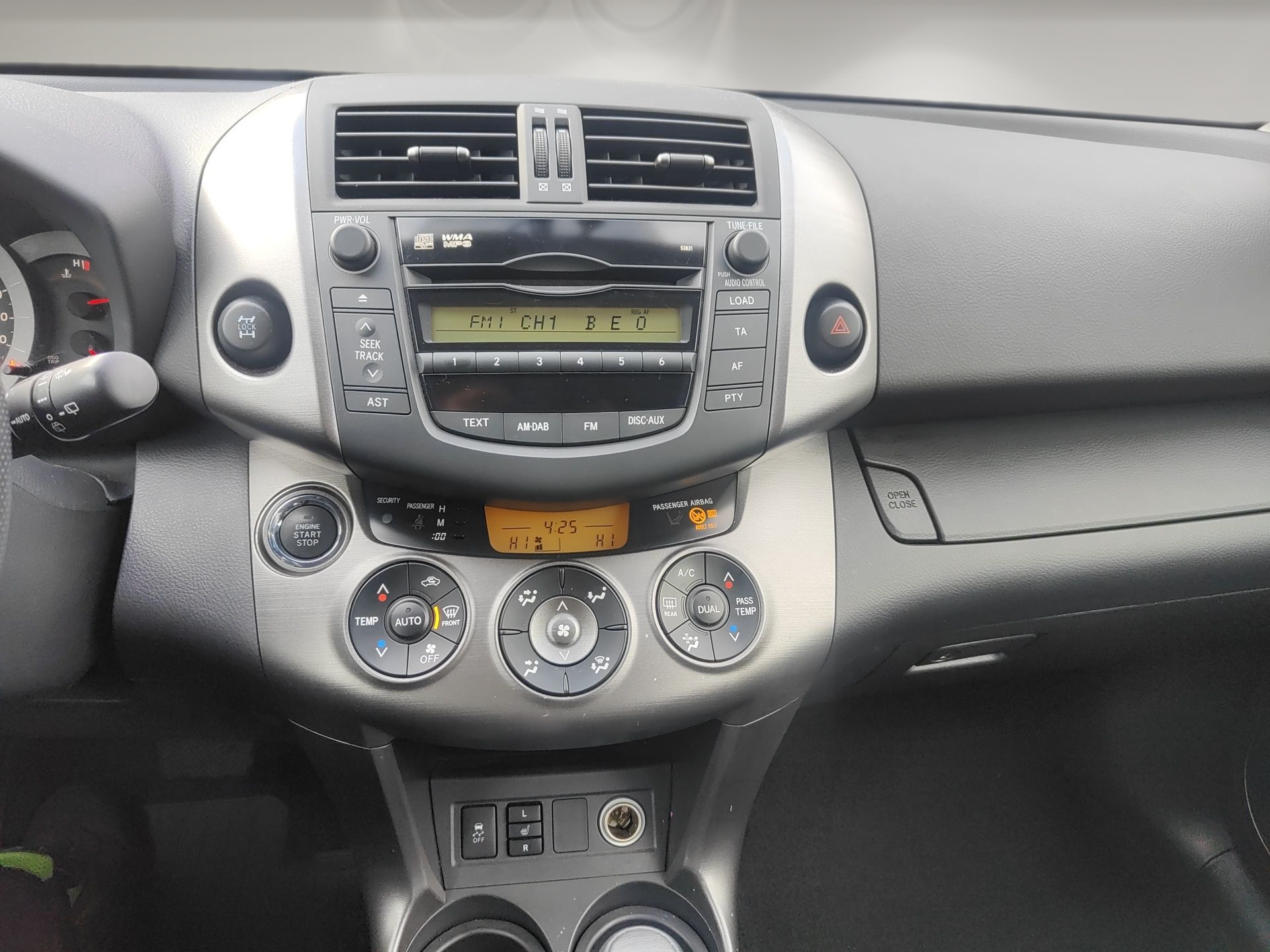 TOYOTA RAV-4 2.0 16V Executive Multidrive-image-7