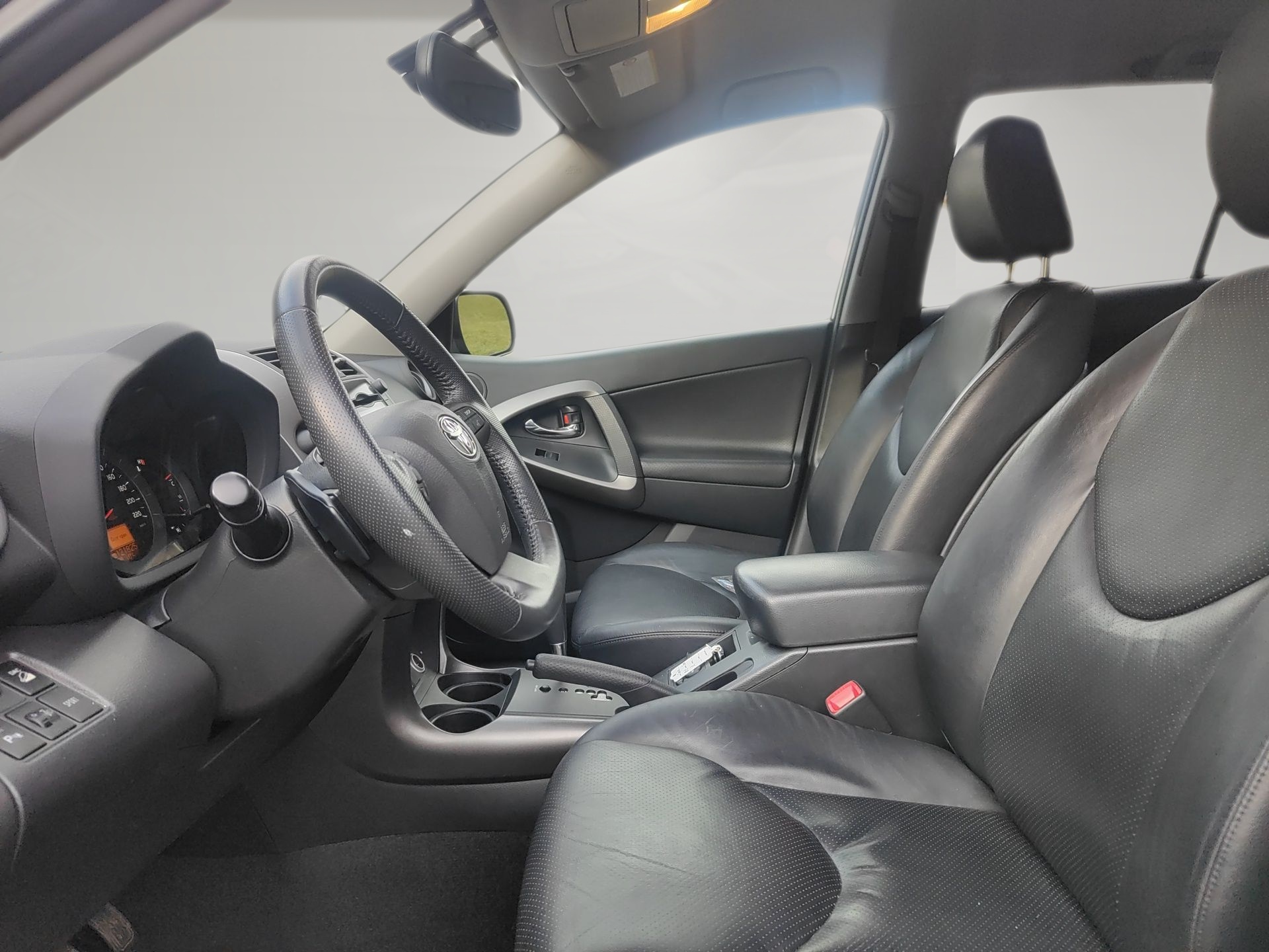 TOYOTA RAV-4 2.0 16V Executive Multidrive-image-5