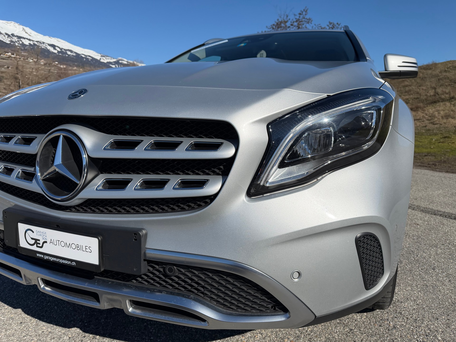 MERCEDES-BENZ GLA 180 Urban 7G-Tronic-image-11